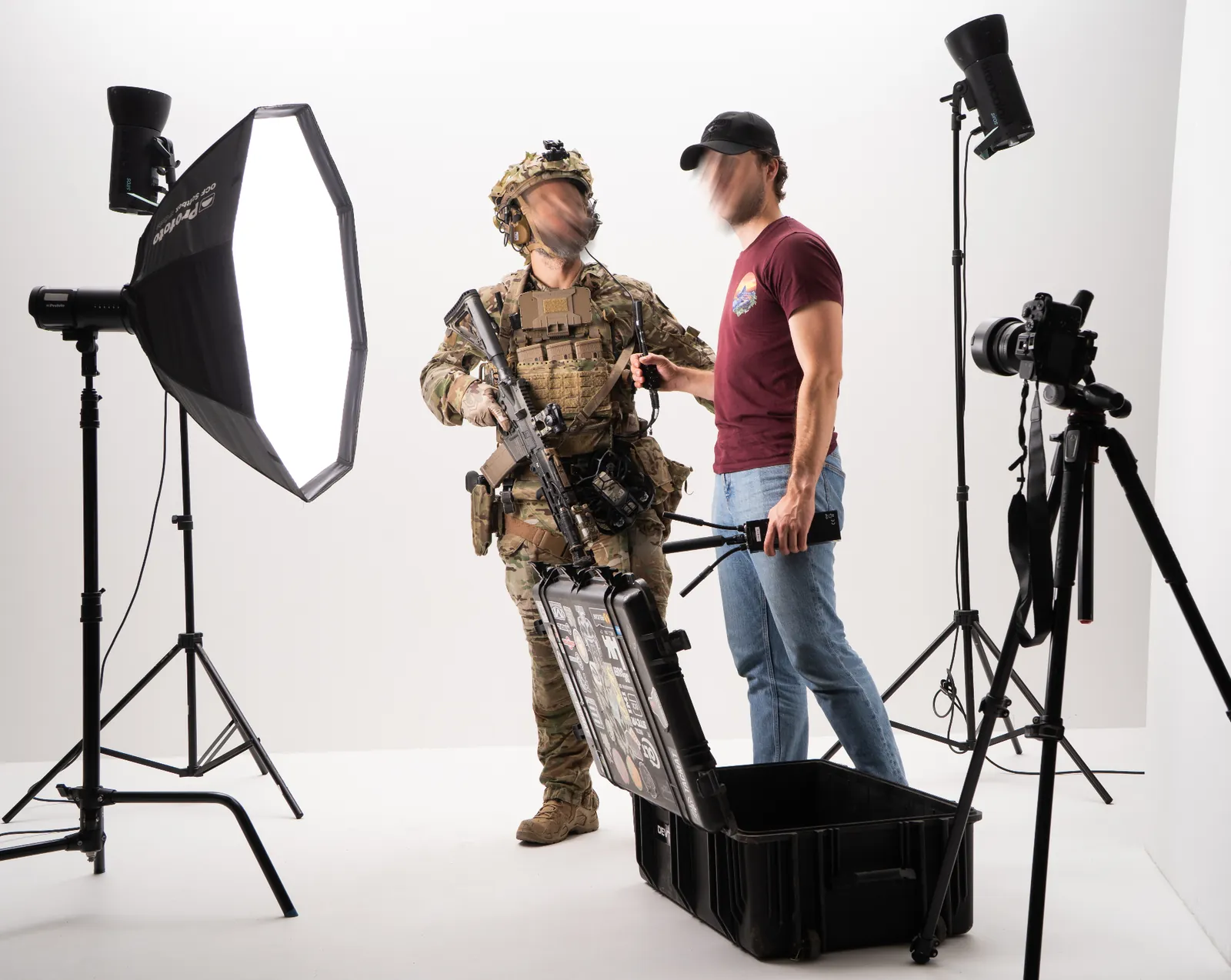 Operateur tactique studio defense — Danger Dynamics, production photo defense